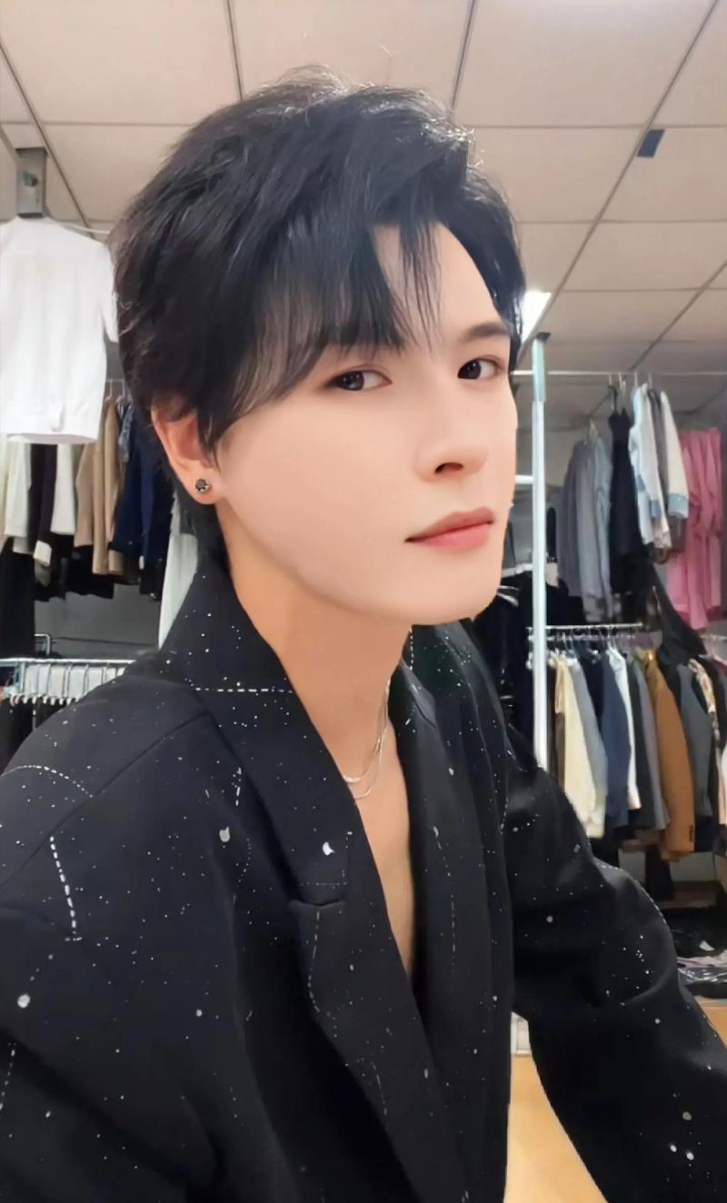 🔥15.隐婚后我成了他的偏爱（56集）李彬航