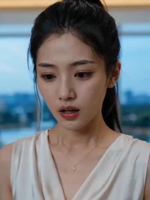 🔥60.闪婚后，顾总他摆摊上瘾了（30集）AI短剧