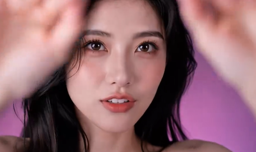 ASMR助眠-🌸_恋爱女友💞_温柔轻触麦克风｜耳语&middot;轻敲&middot;放松助眠